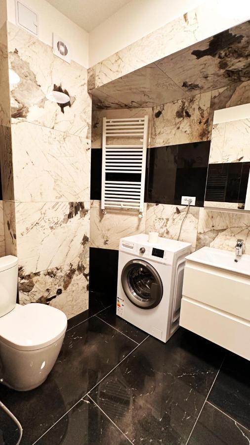 Cubrio Apartments Venetia 이아시 외부 사진